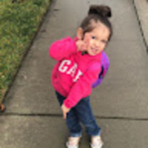 Meet your Posher, Estefania